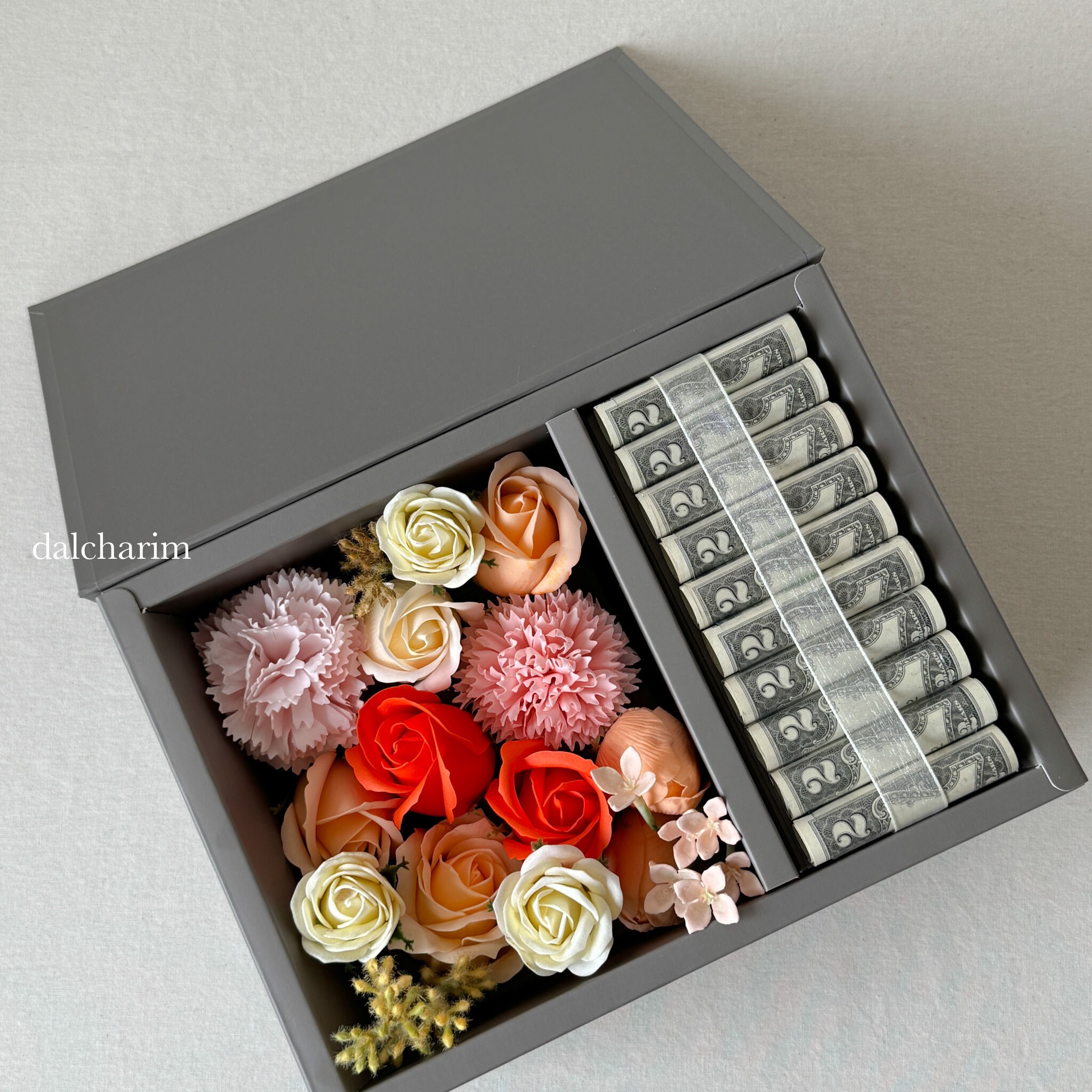 Graduation / Flower Box / Soap Flower / Money Gift Box / Cash Gift Box