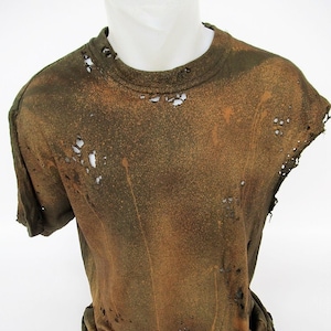 Wasteland post apocalyptic t-shirt clothing distressed for mad max or fallout style