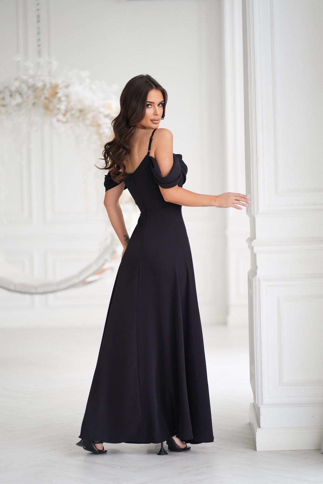 green emerald velvet dress Elegant Fishtail Floor Off Shoulder Sleeveless Wholesale Wedding Dress main image 1