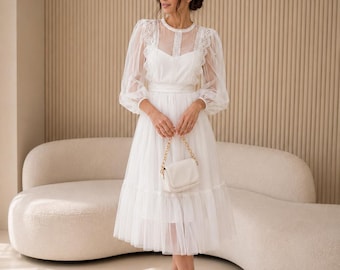 Women’s White Lace Cocktail Dress