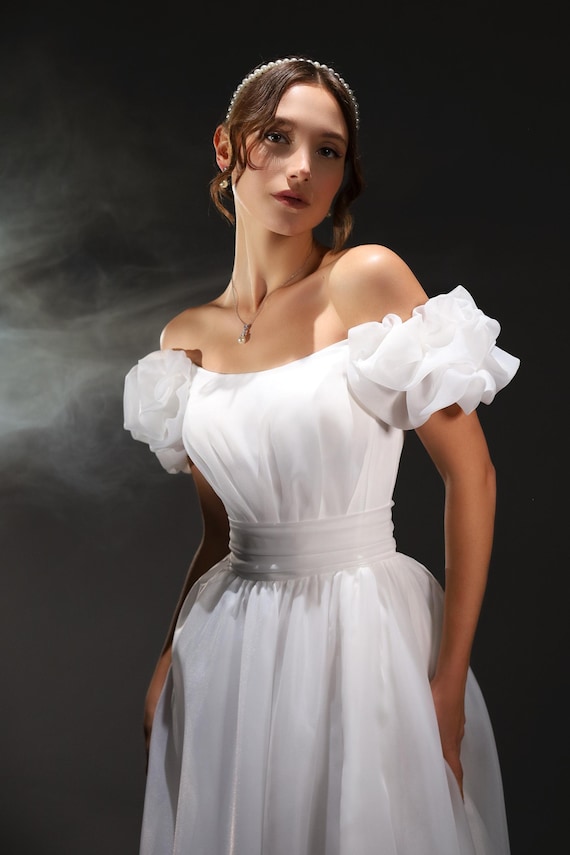 white off the shoulder puff dress Maxi Wedding Puff sleeve White Dress with Slit / White A-line Off the Shoulder Maxi Wedding Dress with High Slit and Puff Sleeves