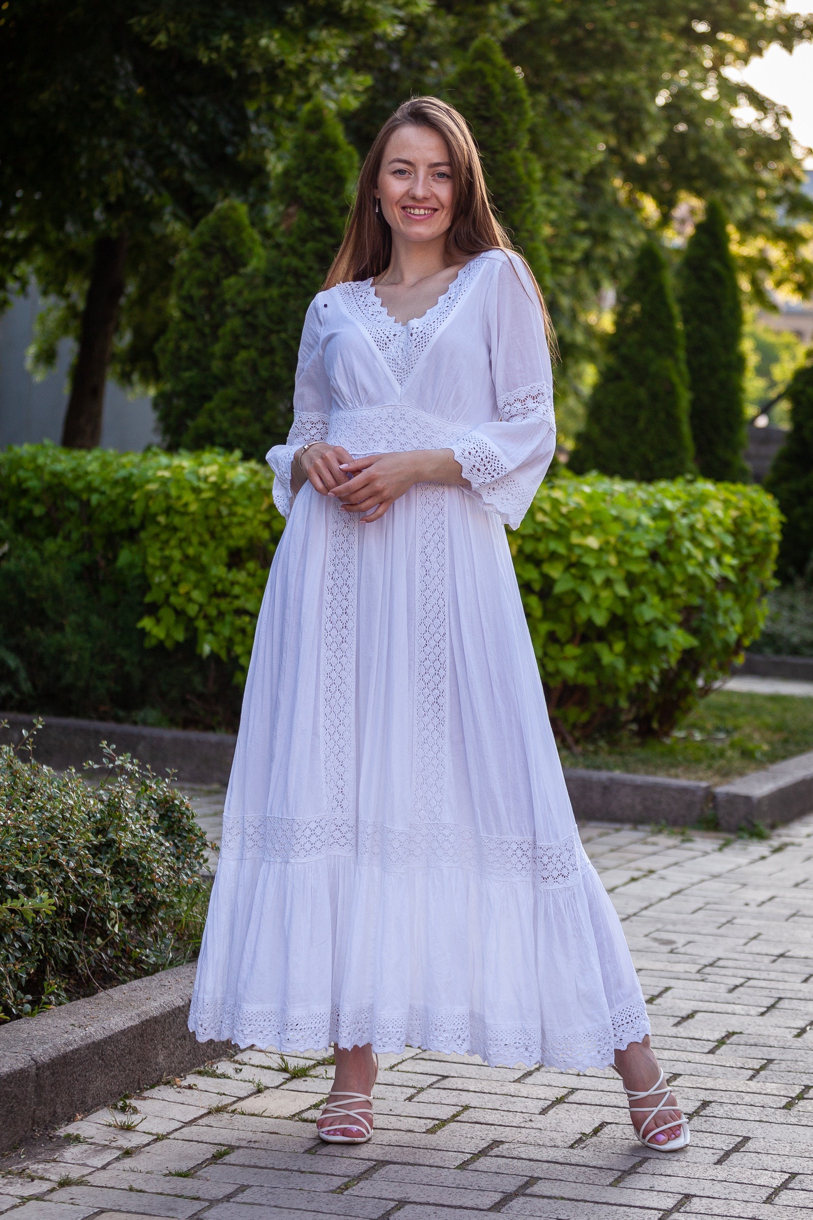 Charming Long Sleeve White Cotton Longsleeved Dress With Elegant Lace