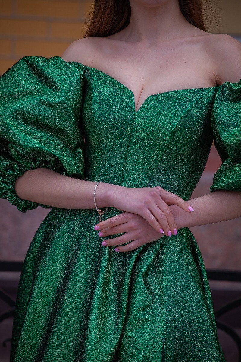 Emerald Green Maxi dress with Trendy Puff Sleeves / A-Line Maxi Dress: off shoulder dress for wedding guest or prom dress with short Sleeves