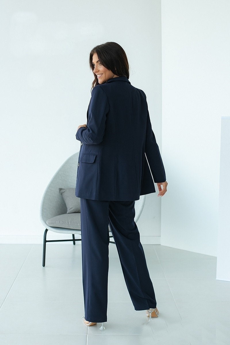Blue Suit for Women, Jacket and Tight Pants Suit, Tapered Trousers With  Blazer, Gilda Suit -  Israel