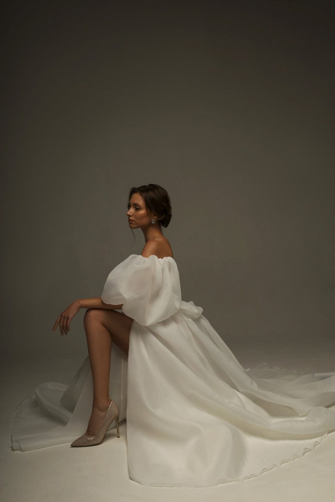 White Mermaid Puff Sleeve Maxi Wedding Dress With Slit