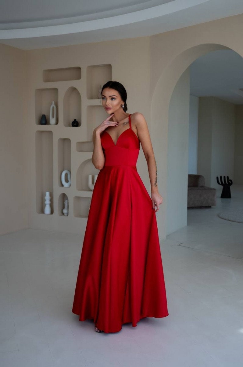 red formal dresses for cheap Simple Red Satin Long Prom Dresses With High Slit, Long Red Formal Eve –  morievent
