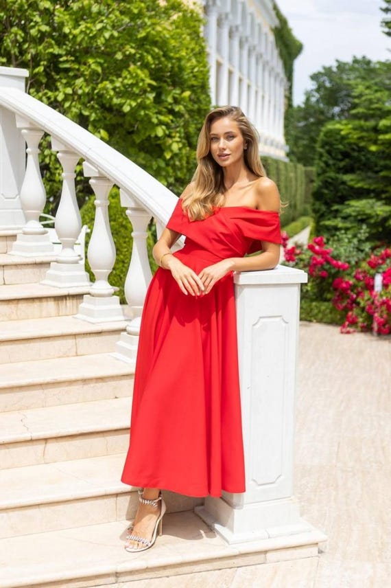 knee length dresses for ladies Red Off Shoulder Maxi Dress with Lace Top
