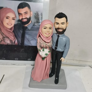 Pareja de muñecos cabezones, adorno para tarta de boda personalizado, regalos de boda personalizados para pareja, regalo de aniversario para pareja, regalos únicos para parejas