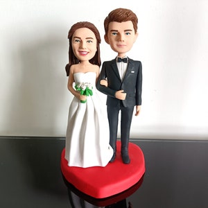 bobblehead Wedding cake topper, BobbleHead couple , BobbleHead Custom, Wedding Gift ,Personalized  cake topper wedding figurine