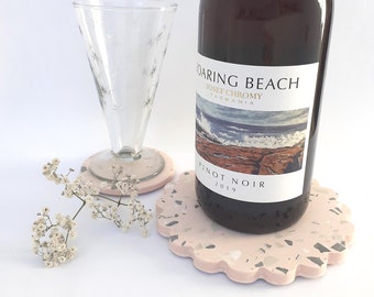 Posavasos de terrazo hecho a mano, soporte para botellas de vino acanalado, Jesmonite ecológico