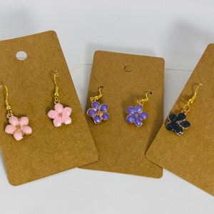 floral earrings