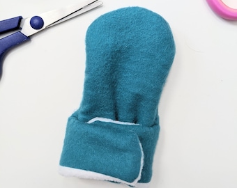 Baby Fleece Mittens / Winter Mittens / Stay on Mittens