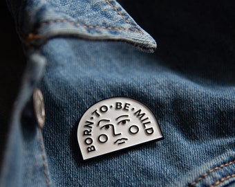 Nato per essere mild soft smalto pin