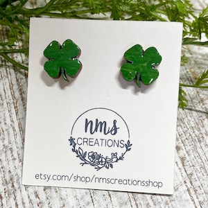 Shamrock stud earrings