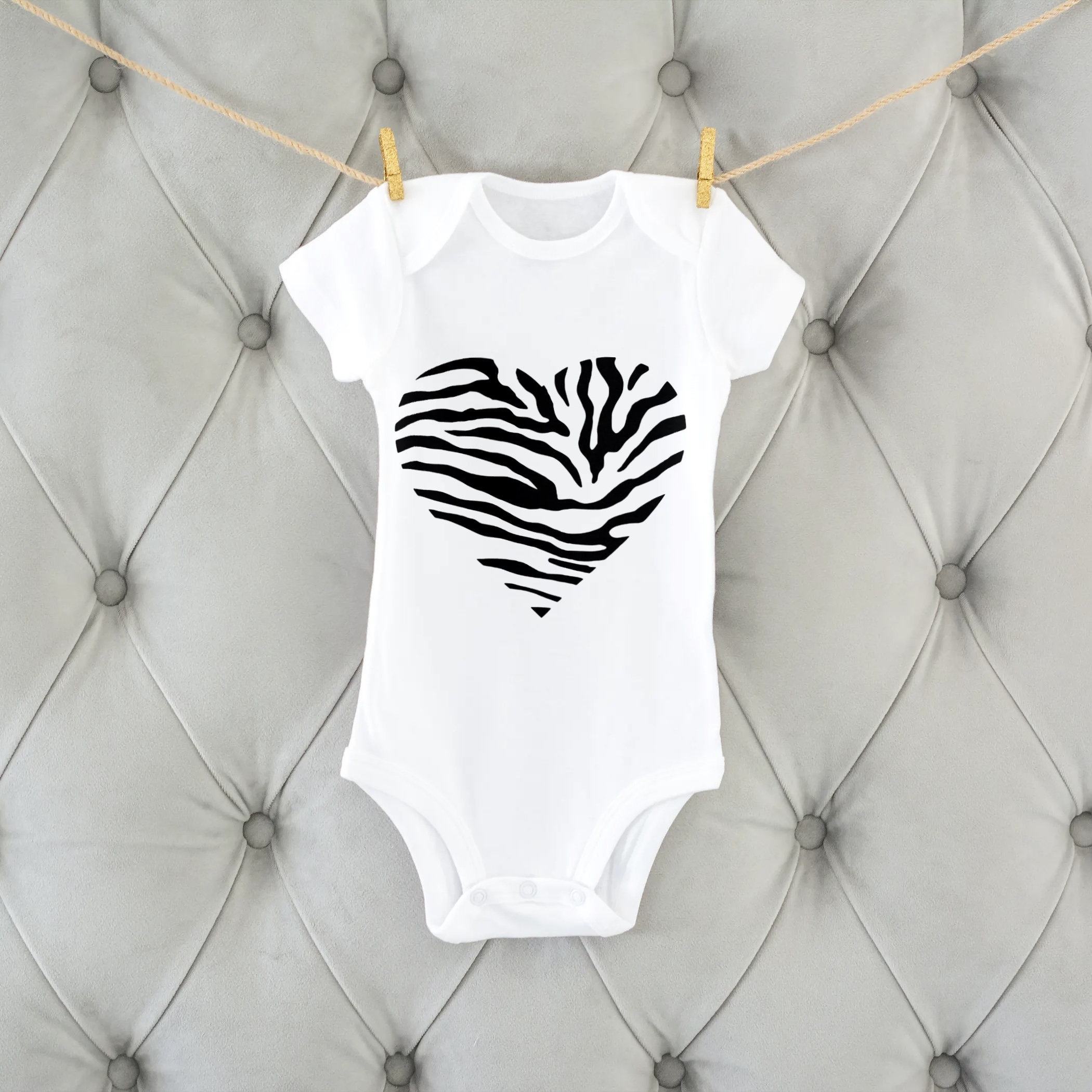 Free Free Zebra Heart Svg 97 SVG PNG EPS DXF File