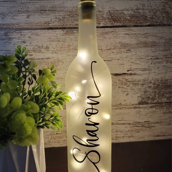 Personalized Name Bottle with cork & LED Lights, Wine Bottle, Personalized Wine Bottle. Personalized Name Bottle, Personalized, Custom