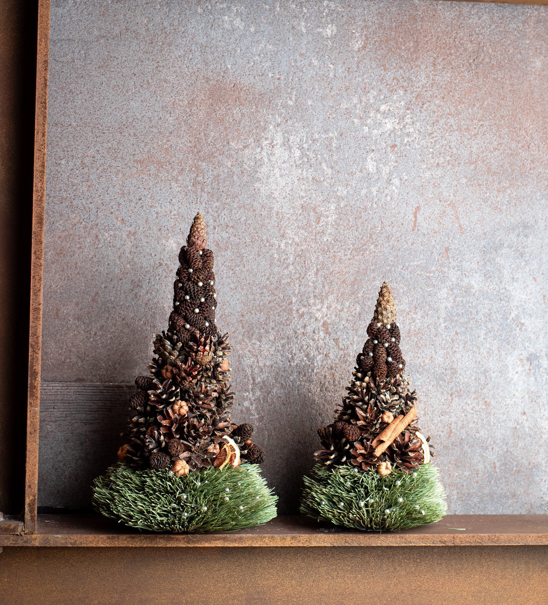Big Pine Cones Decor Ideas/ Mini Christmas Tree 