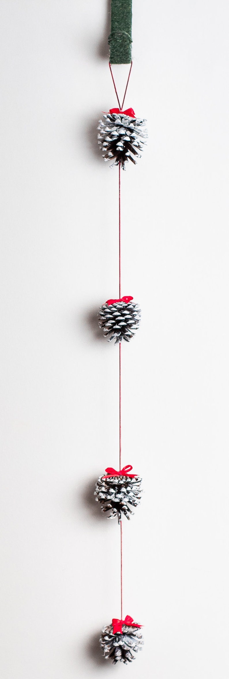 Christmas garland, Pinecone garland, Eco home decoration, Fire place Christmas decor, Christmas wall decor, Christmas tree garland image 3