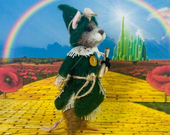 New Handmade Needle Felted Wool The WIZARD of OZ - The Scarecrow GIFT Mouse