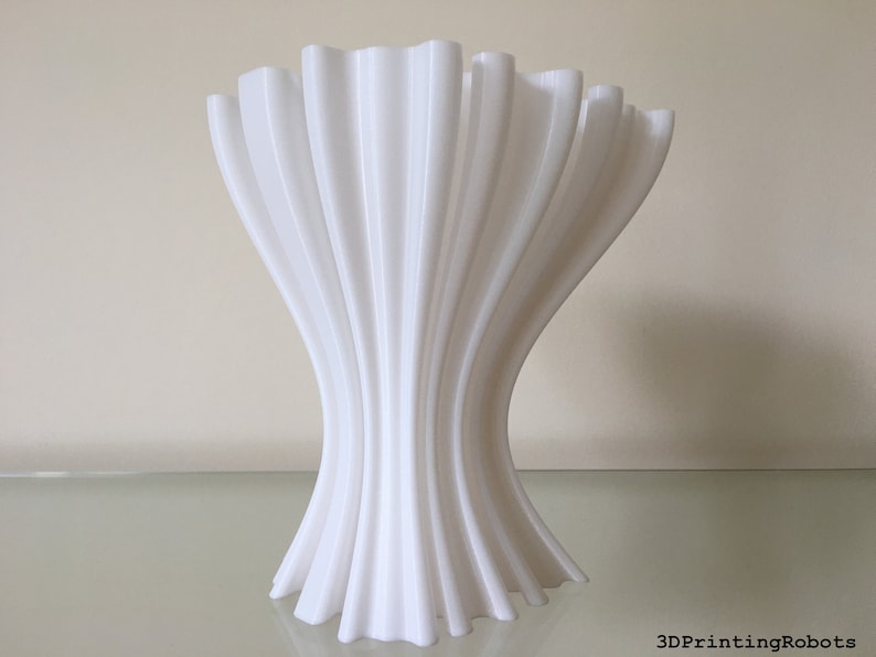 Modern Wavy Vase For Artificial Flowers, Geometric Vase, Contemporary Vase, Dry Vase, Decorative Ornament, Faux Flowers, Dried Flowers White