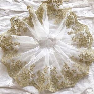Golden vintage Mesh lace trim, golden lace trim，Sewing Craft Supplies，Eyelets scallop border trim for skirt，gold applique，Sold by the Yard