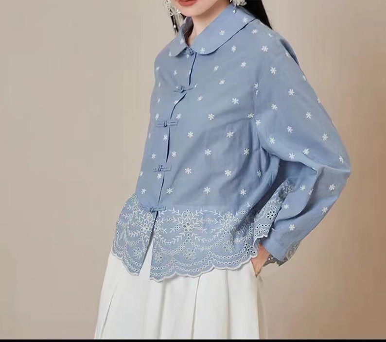 3/4 sleeve eyelet w/ scallops