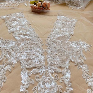 Luxurious 3D heavy lace fabric，flower bead sequin applique patch，Embroidery Applique ，Floral Lace Applique，wedding lace applique
