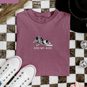 Embroidered "Kiss My Auss" Comfort Colors T-Shirt - Funny Aussie Dog Gift