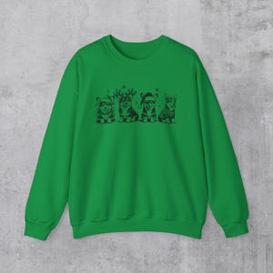 Corgi Christmas Sweatshirt, Corgi Gifts, Dog Xmas Crewneck, Vintage style Corgi Dog Mom Sweater Gift, Holiday dog lover gift, Corgi dad Irish Green