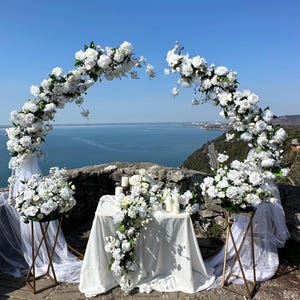 Ensemble de mariage blanc pour décoration de fleurs en arc de cercle Guirlande de fleurs en soie artificielle pour décorations de mariage Fausses fleurs et plantes pour arcades de mariage