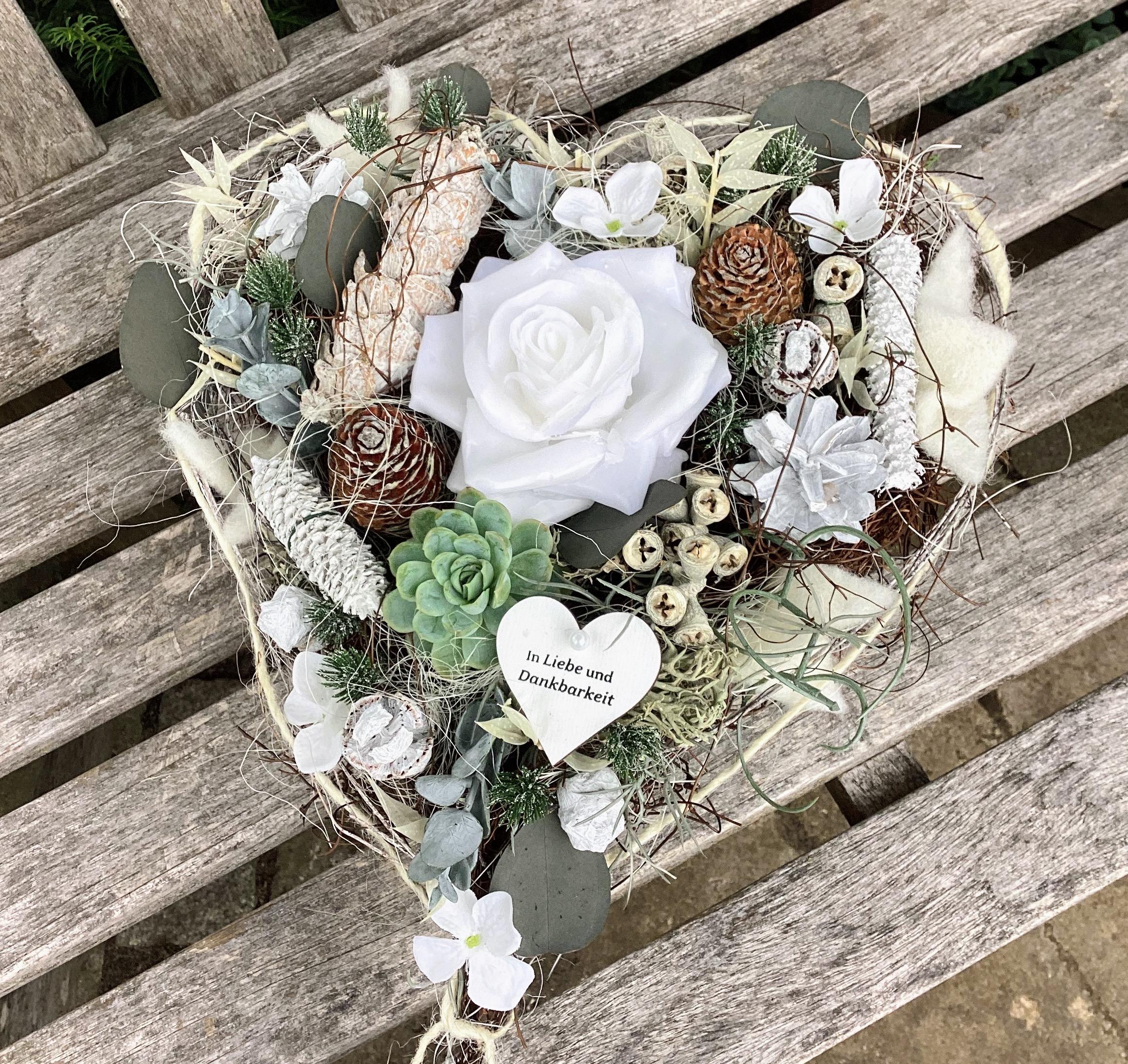 Künstlicher grabschmuck