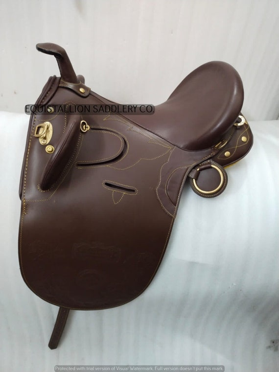 Selle australienne en cuir graissé complète Lakota