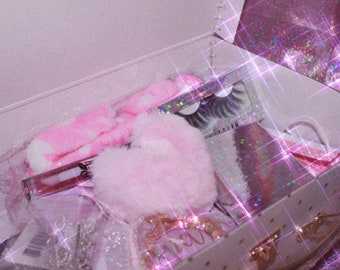 Featured image of post Baddie Gifts