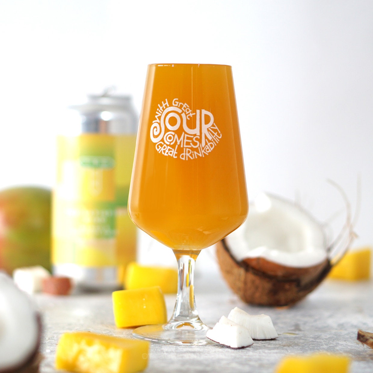 Grand Aigre Verre à Bière Artisanale Allegra Stemmed de 10 Oz