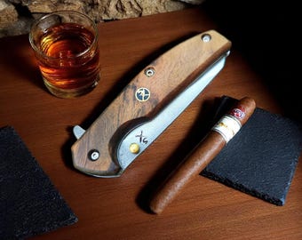 Custom Pocket Knife Gift for Him – N690 Steel Blade, Walnut Handle, Personalized EDC Folding Knife, Father’s Day
