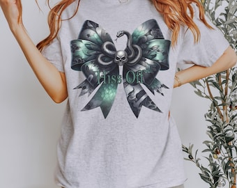 Serpents Kiss T-Shirt | Gothic Snake Graphic Tee | Dark Academia Coquette Top | Witchy Serpent Shirt | Alternative Fashion | Coquette Coven™