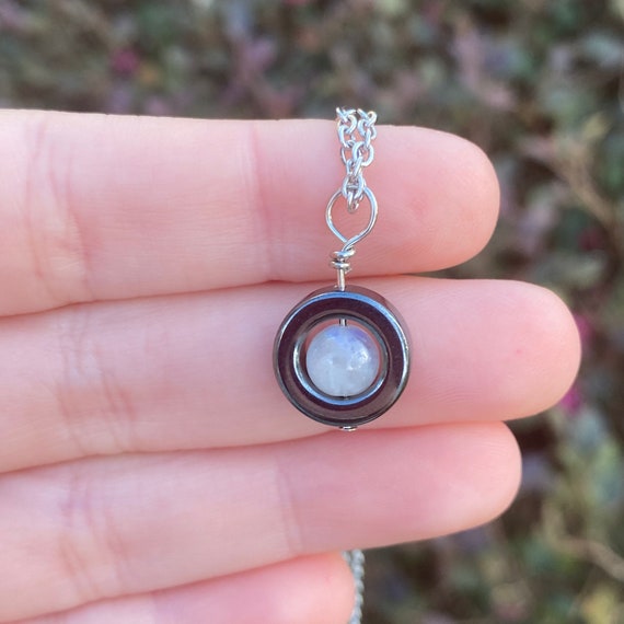 Stone necklace hotsell for anxiety