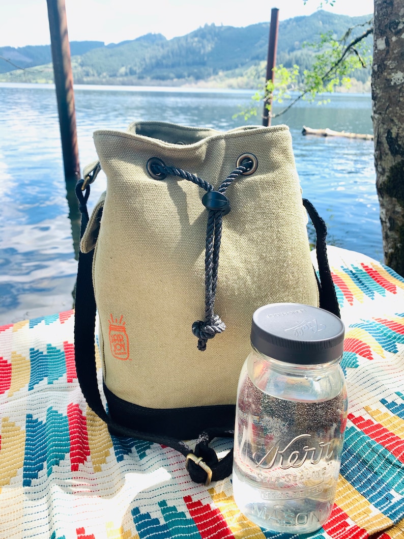 The Insulated Jar Tote/Jar Bag: Heavy Weight Hemp Exterior/ Natural rubber interior (Yulex)/ Sustainable/Zero Waste/Non shops Toxic/ USA Made