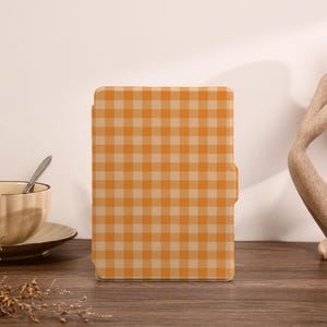 Orange Basic Plaid Kindle Case, Kindle 12th Gen 2024 2022 Paperwhite 6&#39;&#39; 6.8&#39;&#39; 7&#39;&#39; Case With Hand Strap, Kindle Colorsoft Kobo Clara Case