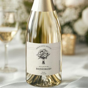 Bridesmaid Proposal Champagne Label. Custom Wine Bottle Label for a Bridesmaid or Maid of Honour Gift. Full Bottle and Mini Champagne Labels