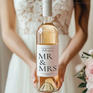 Custom Mr & Mrs Wedding Wine Label Template: Personalized Newlywed Gift (Digital Download)