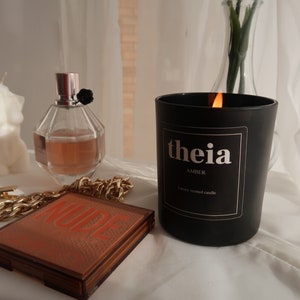 Amber luxury scented candle