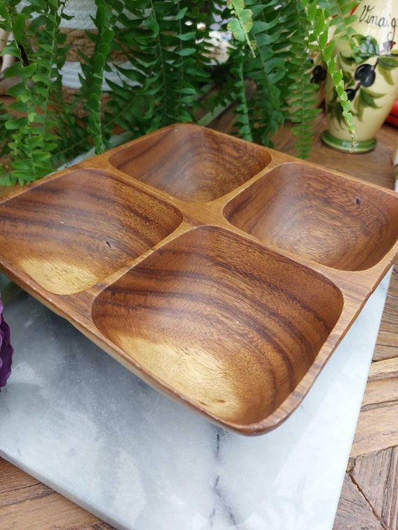 Beautiful vintage wooden snack hors d'oeuvre dip serving bowl  with 4 compartments