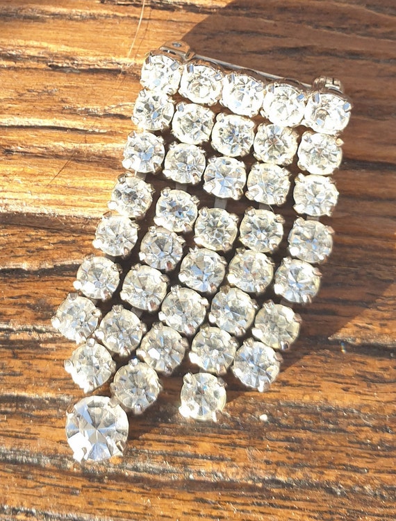 Vintage White Rhinestone Waterfall Brooch