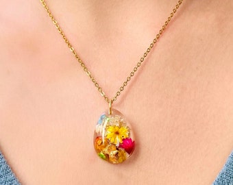 Stainless steel necklace and pendant dried flowers and gold leaf | Model DAHLIA | crystal resin natural flowers creative jewel