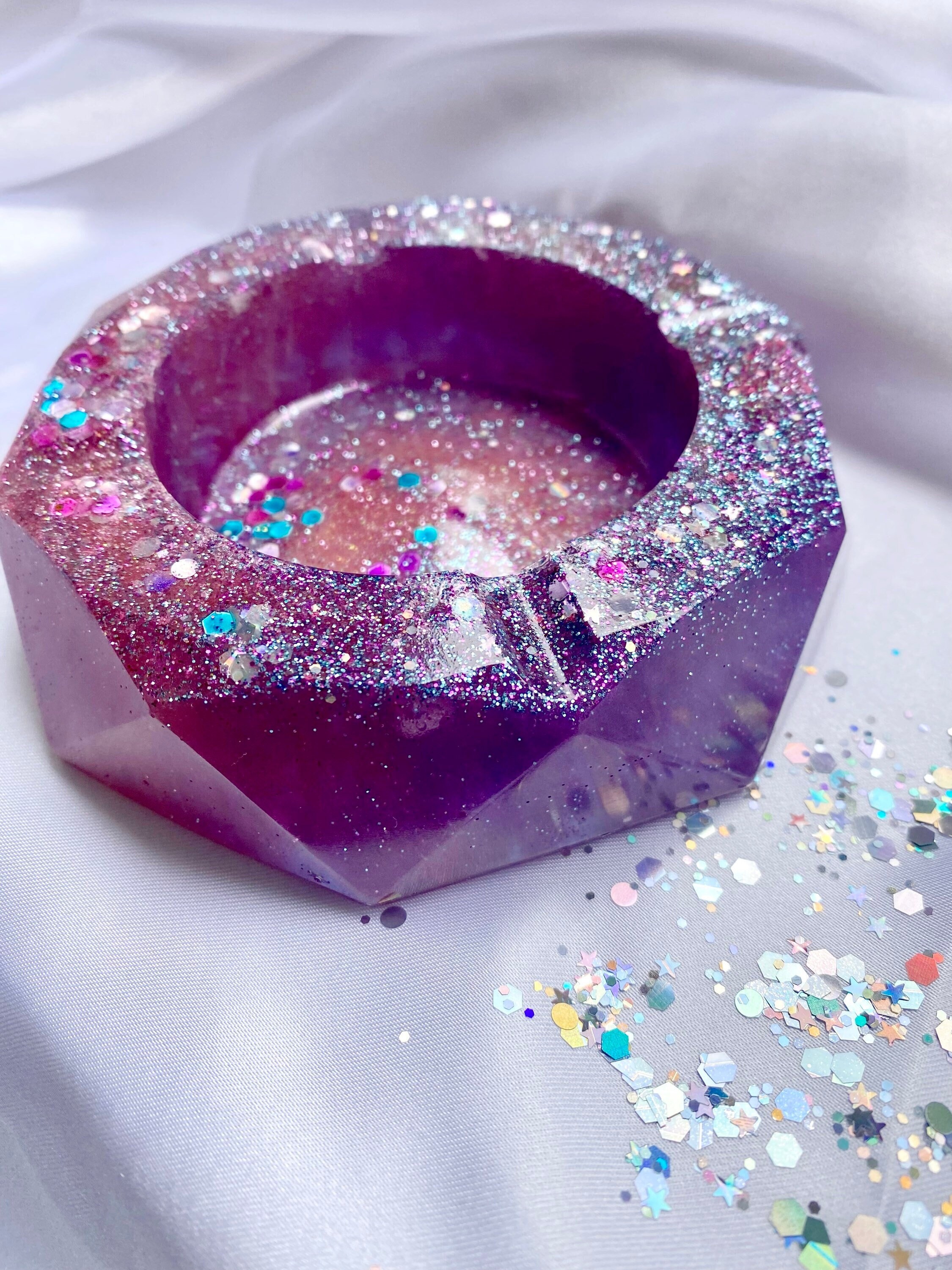 Cendrier Fait Main Marbré Coloré, Incrusté de Feuille d'or et Paillettes, Personnalisable Unique | D