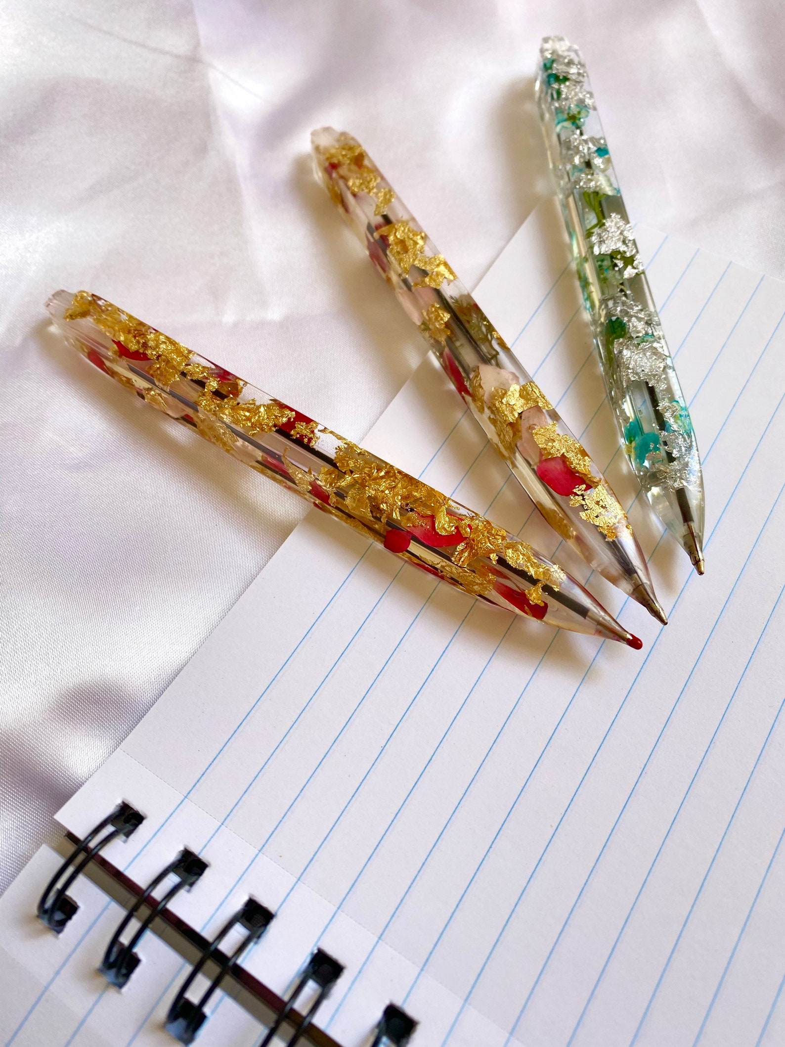 Resin Ballpoint Pen Inlaid With Dried Flowers and Gold Leaf Etsy