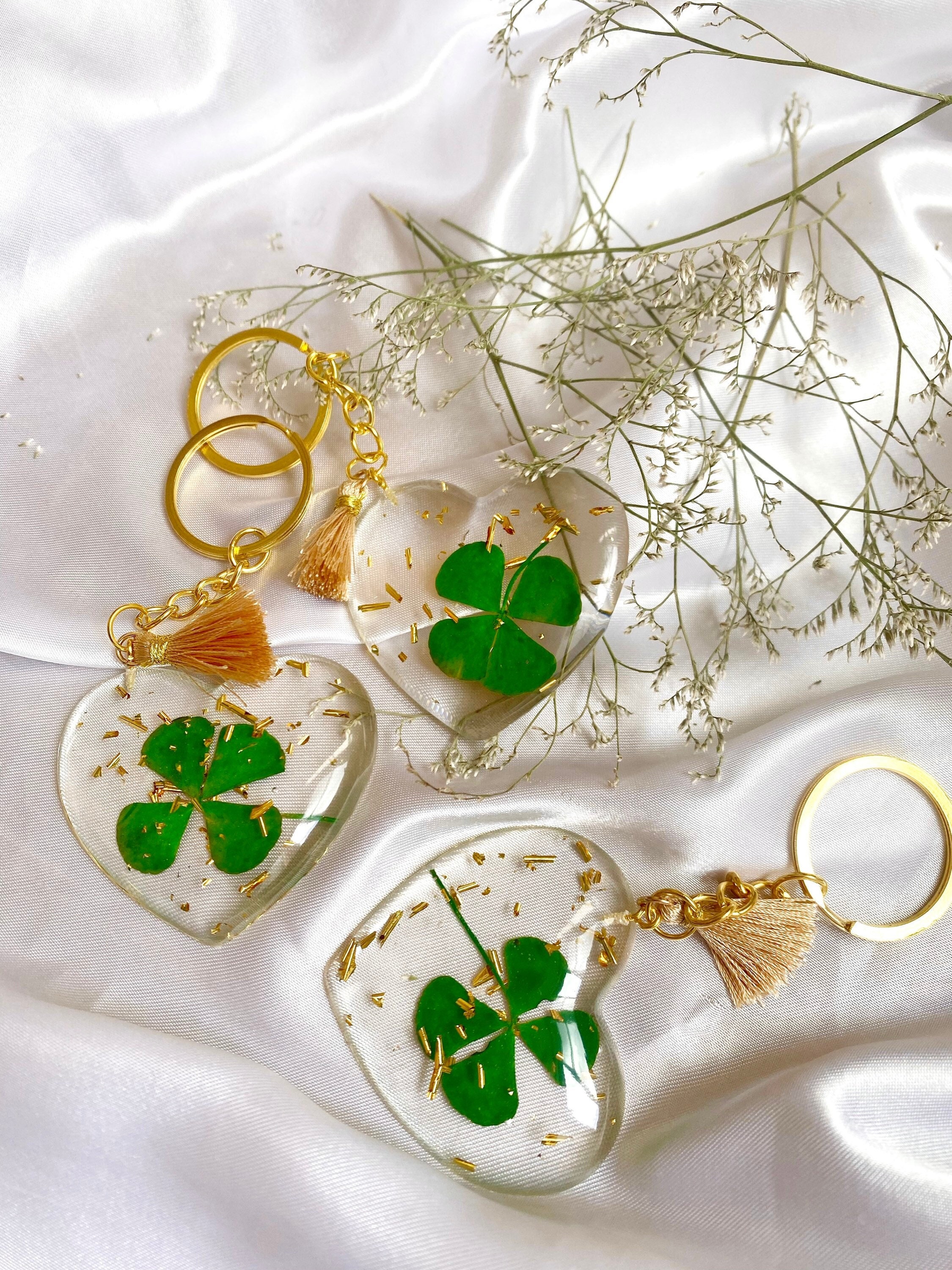 Real 4 Leaf Clover Lucky Charm Lucky Charm Keychain Etsy Canada