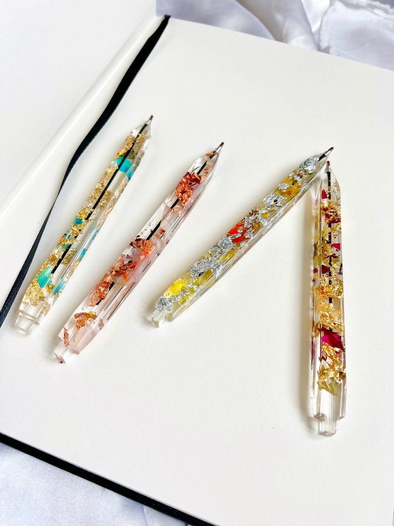 Resin Ballpoint Pen Inlaid With Dried Flowers and Gold Leaf Etsy