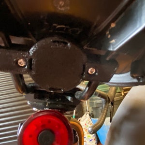 AirTag Apple Bike / Bicycles Under Saddle Mount - AirTag Bracket (excludes AirTag)